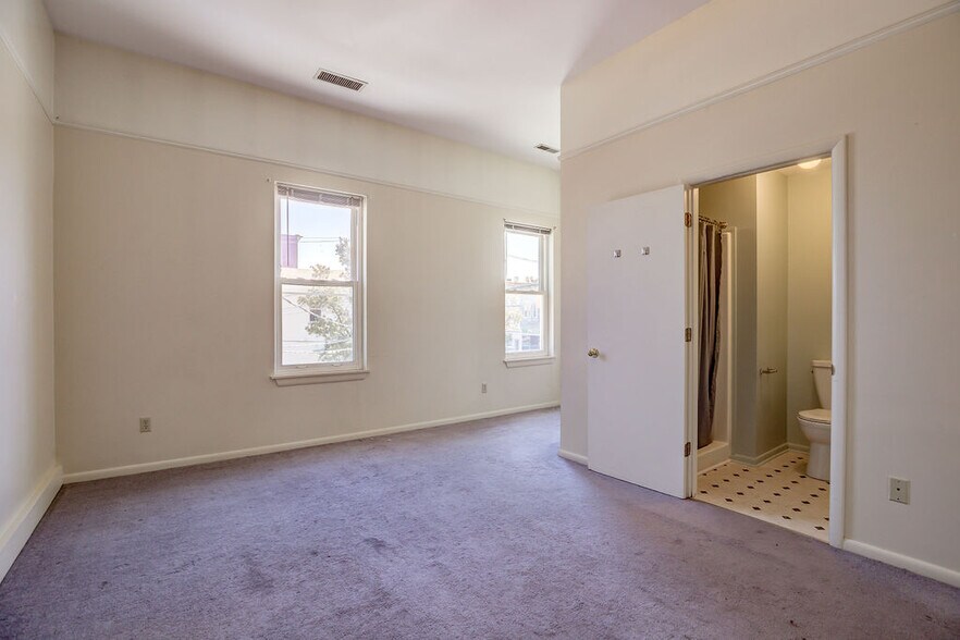 More Photos Of 100 W High St, Oxford Storefront Retail Residential For Sale