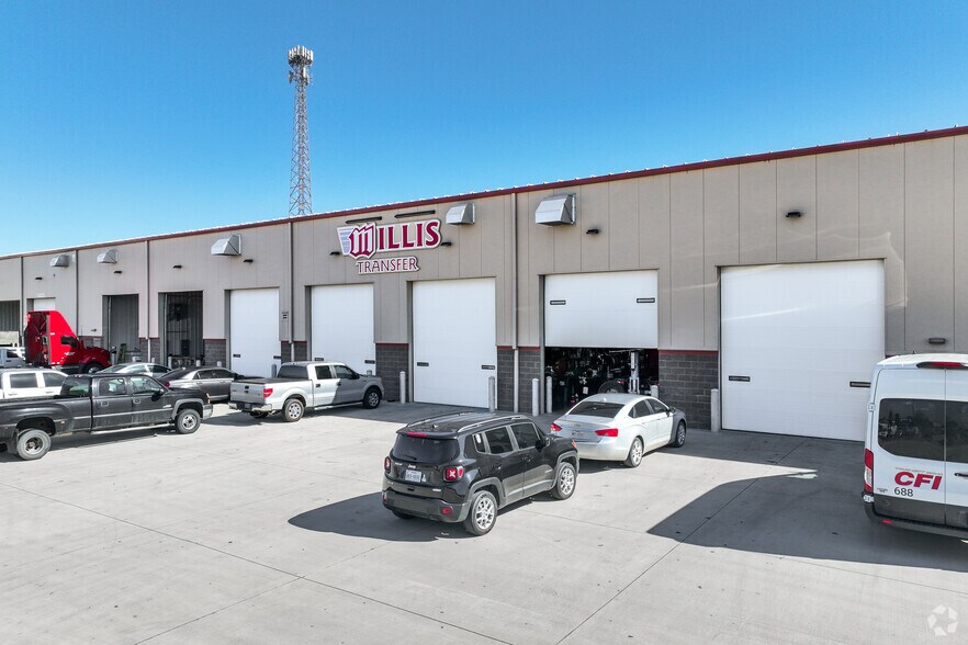 More Photos Of 3501 S Burleson Blvd, Alvarado Truck Terminal For Sale