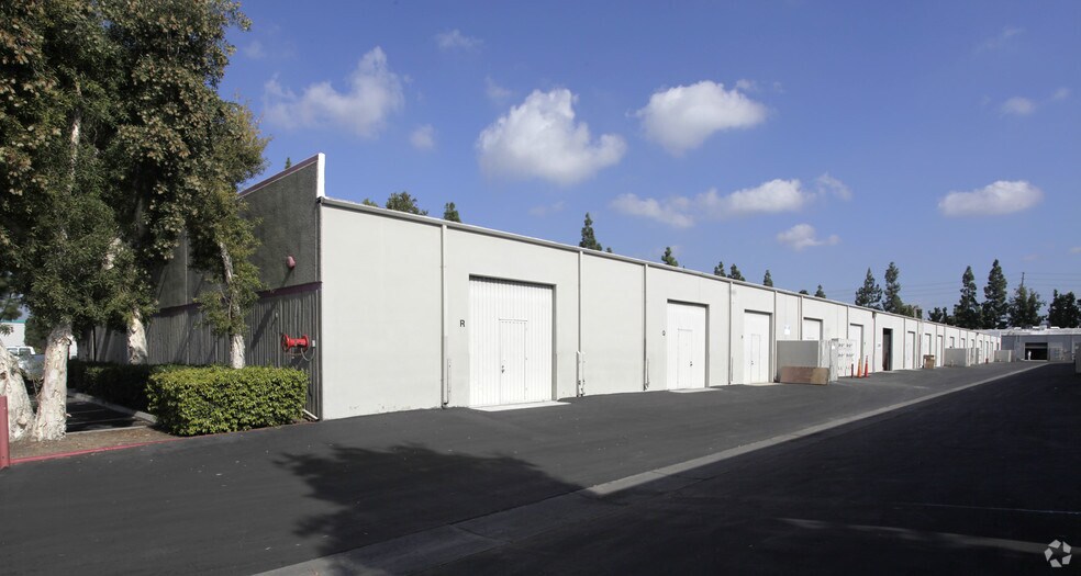 More Photos Of 1080 N Batavia St, Orange Unknown For Lease