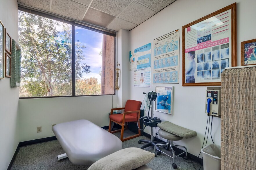 More Photos Of 2333 Camino del Rio S, San Diego Office For Sale