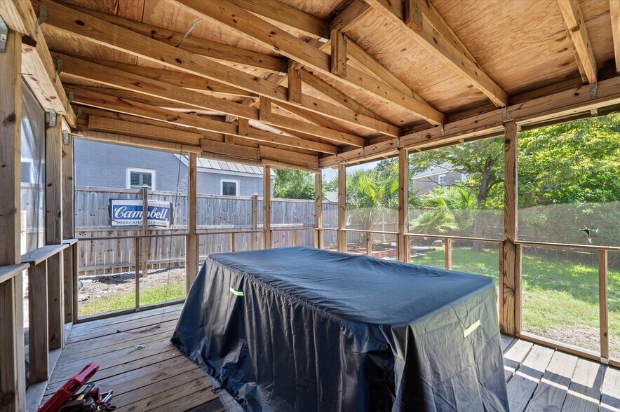 More Photos Of 565 Savannah Hwy, Charleston Office Residential For Sale