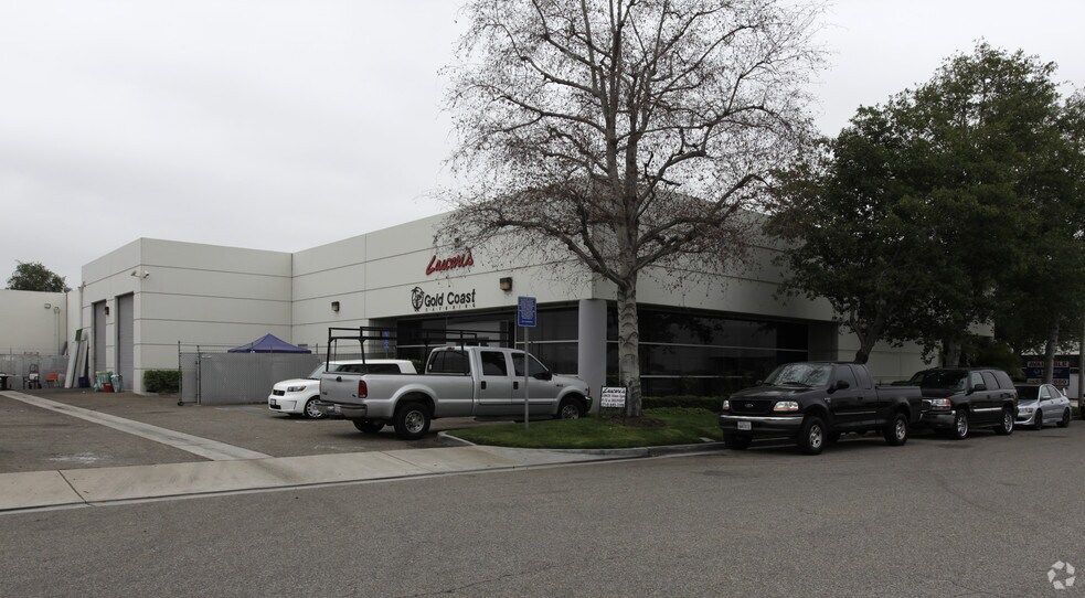 More Photos Of 4720-4740 E Hunter Ave, Anaheim Manufacturing For Lease