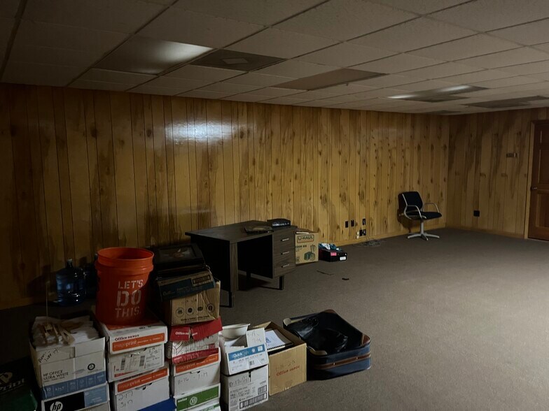 More Photos Of 5013 Park St, Jacksonville Auto Repair For Sale