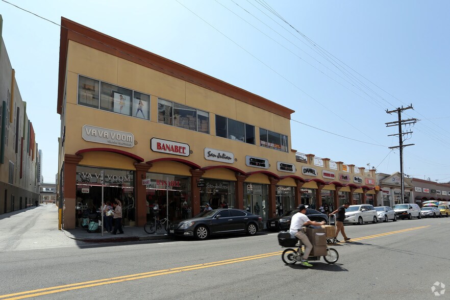 More Photos Of 790 E 12th St, Los Angeles Storefront For Lease