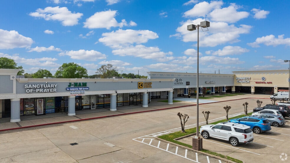 More Photos Of 16211-16231 Clay Rd, Houston Unknown For Lease