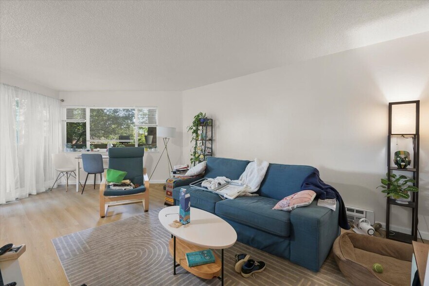 More Photos Of 1626 Francisco St, Berkeley Apartments For Sale