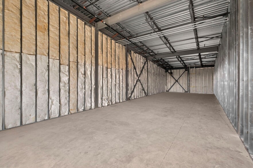 More Photos Of 227 E Cevallos, San Antonio Restaurant For Lease