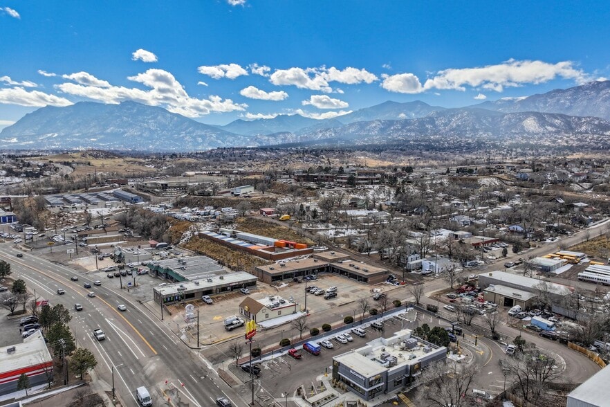 More Photos Of 402-410 S 8th St, Colorado Springs Unknown For Lease