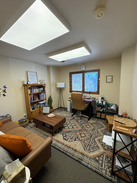 More Photos Of 1136 E Stuart St, Fort Collins Office For Sale