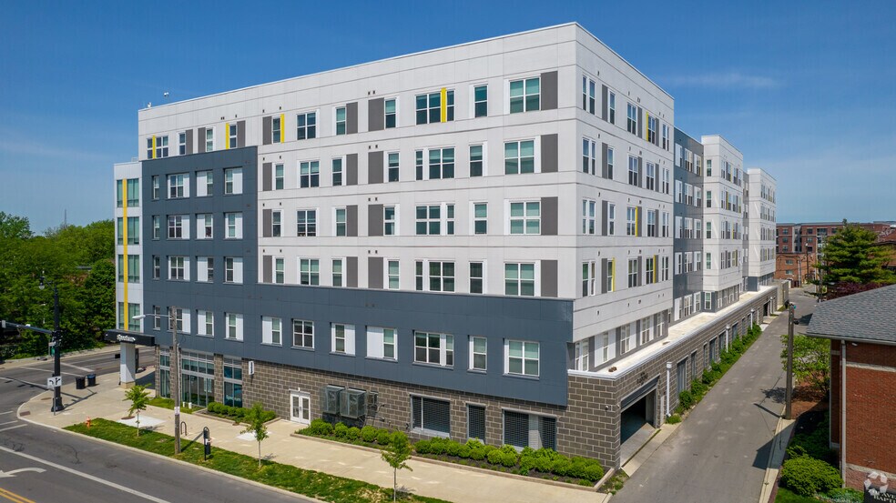 More Photos Of 1400 N High St, Columbus Apartments For Lease