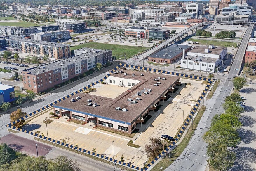 More Photos Of , Des Moines Unknown For Sale