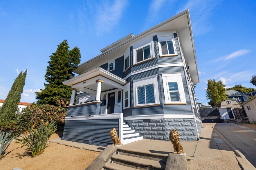 More Photos Of 1055 21st Street, San Diego Apartments For Sale