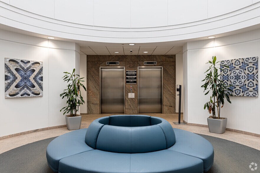 More Photos Of 45 Shawmut Rd, Canton Office For Lease