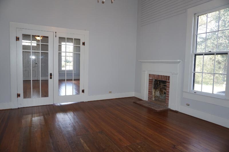 More Photos Of 668 N Main St, Jasper Storefront Retail Office For Sale