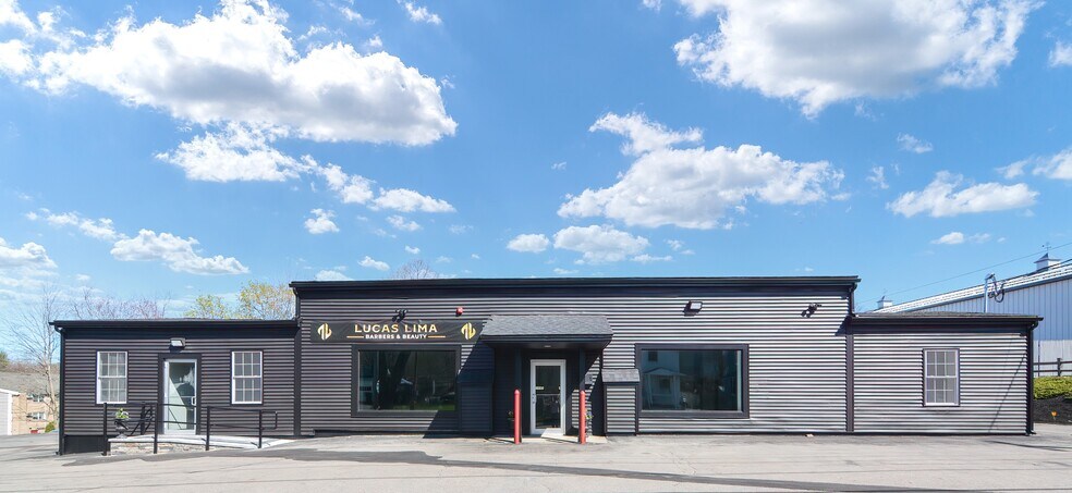 More Photos Of 995 Main St, Clinton Auto Dealership For Sale