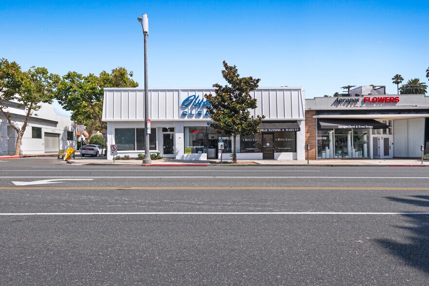 More Photos Of 364-368 S Maple Dr, Beverly Hills Storefront For Lease