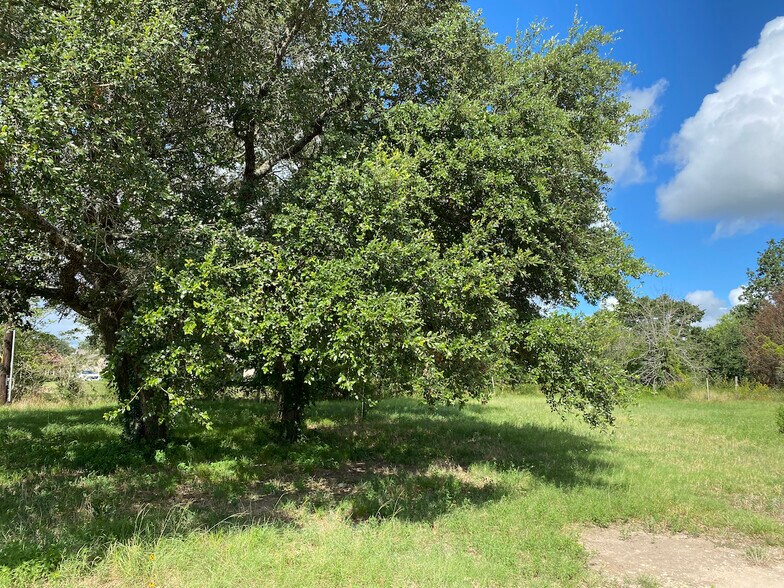 More Photos Of 6620 Victoria Ave, College Station Land For Sale