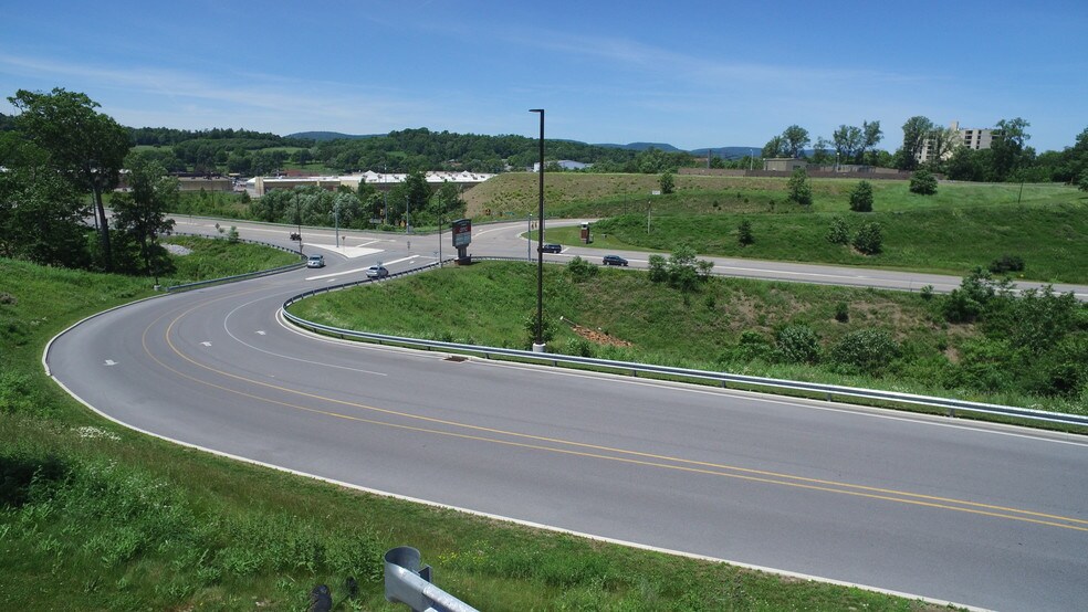 More Photos Of 150 Convention Center Blvd, Duncansville Medical For Sale