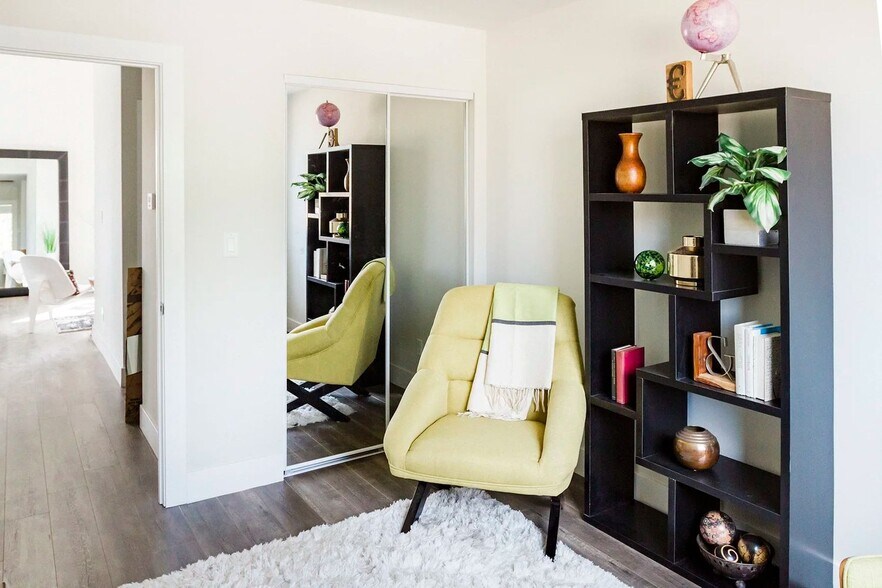 More Photos Of 3672 Percy St, Los Angeles Apartments For Sale
