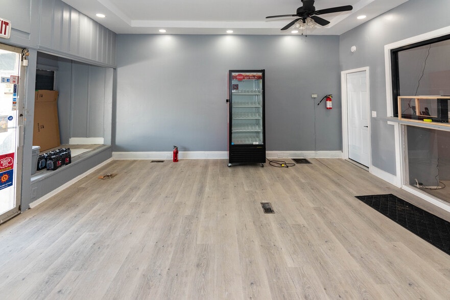 More Photos Of 3409 Greenmount Ave, Baltimore Storefront For Sale