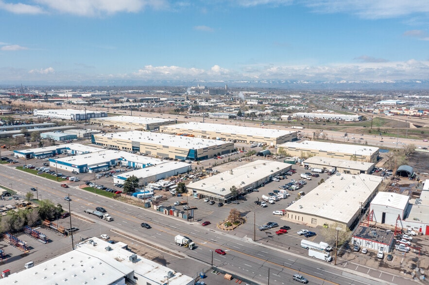 More Photos Of 6521 Washington St, Denver Warehouse For Lease