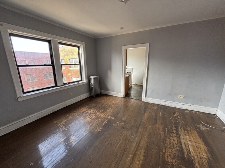 More Photos Of 7908-7926 S Ingleside Ave, Chicago Apartments For Sale
