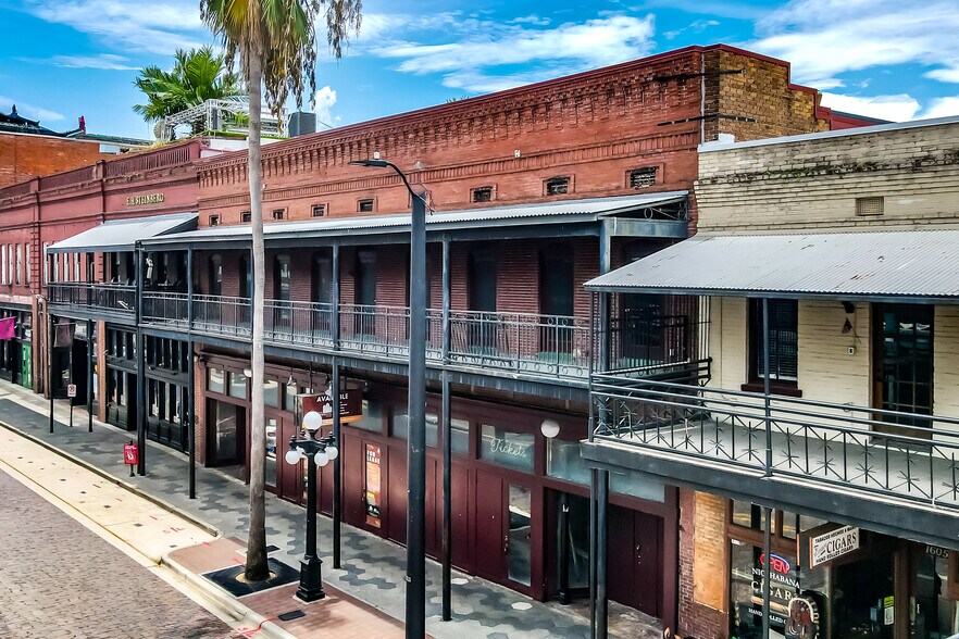 More Photos Of 1609 7th Ave, Ybor City Bar For Lease