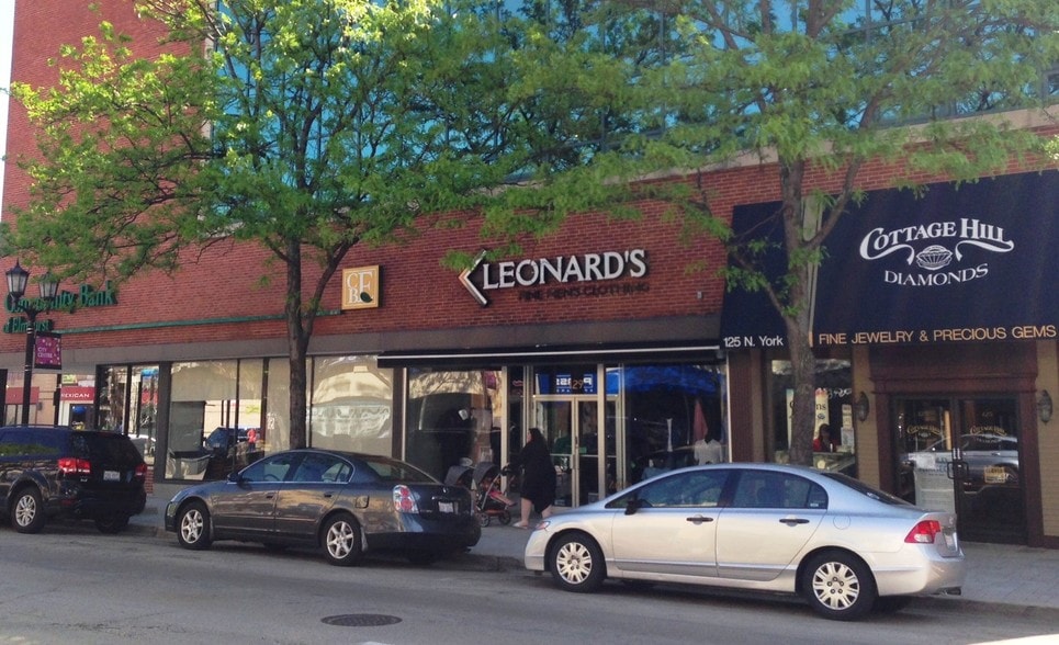 More Photos Of 110 E Schiller St, Elmhurst Office For Lease