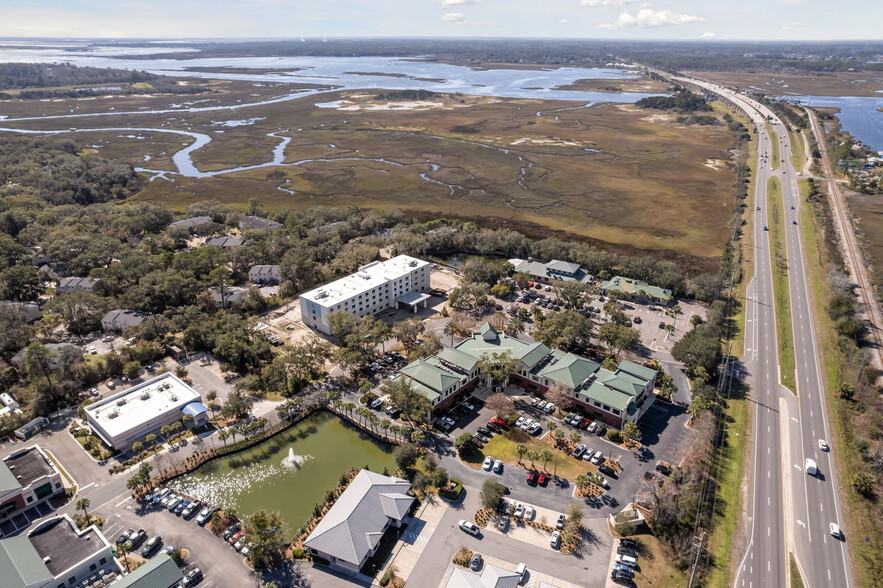 More Photos Of 961687 Gateway Blvd, Fernandina Beach Medical For Sale