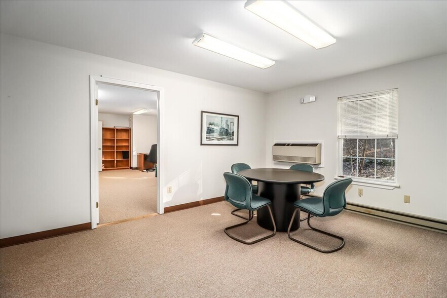 More Photos Of 219 Kent Rd, New Milford Office For Lease