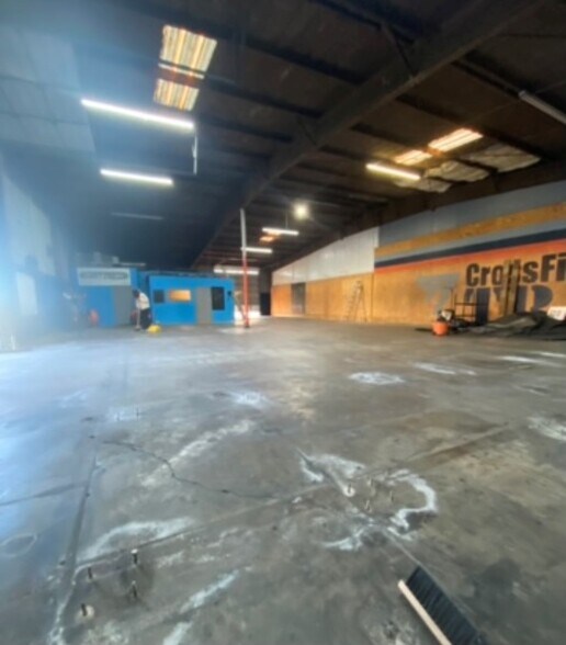 More Photos Of 10302-10308 Cash Rd, Stafford Warehouse For Lease