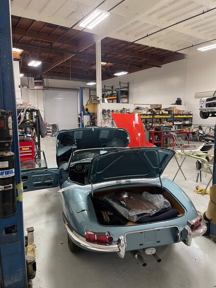 More Photos Of 3440 Stanley Blvd, Pleasanton Warehouse For Lease