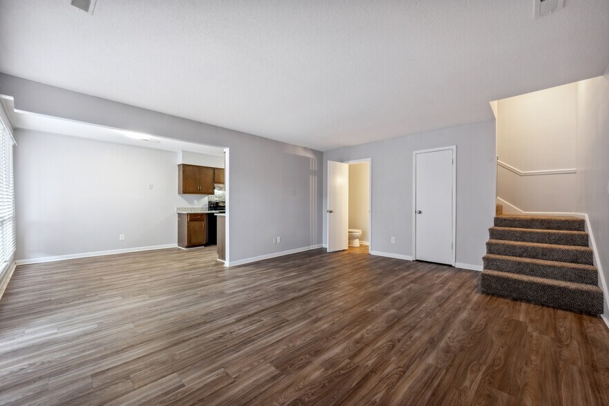 More Photos Of 1614 Somerville Rd SE, Decatur Apartments For Sale