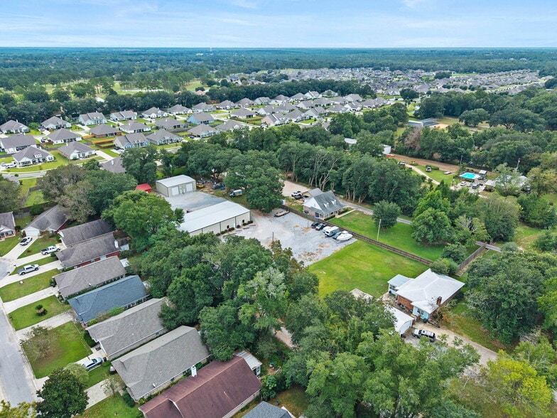 More Photos Of 19786 State Highway 181, Fairhope Specialty For Sale