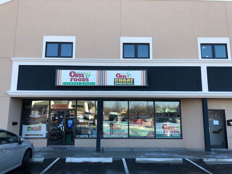 More Photos Of 1321-1323 Silas Deane Hwy, Wethersfield Storefront Retail Office For Lease