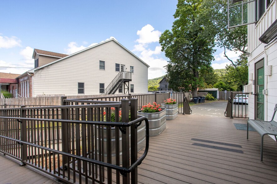 More Photos Of 783 S Main St, Great Barrington Storefront Retail Office For Sale