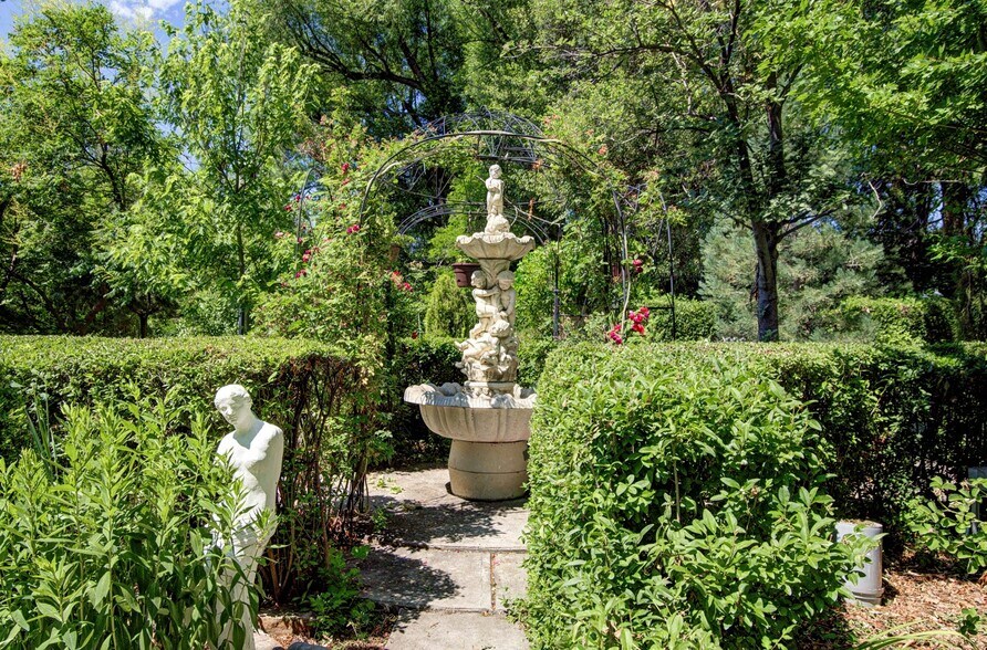 More Photos Of , Colorado Springs Unknown For Sale