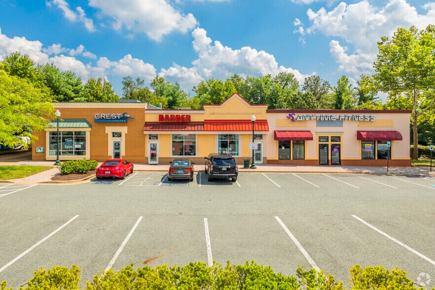 More Photos Of 9700-9761 Traville Gateway Dr, Rockville Unknown For Lease
