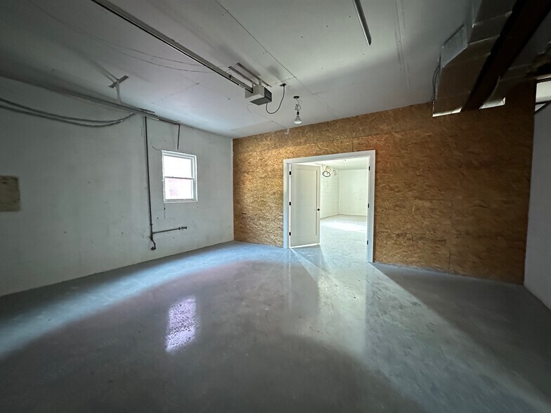 More Photos Of , Charlottesville Flex For Sale