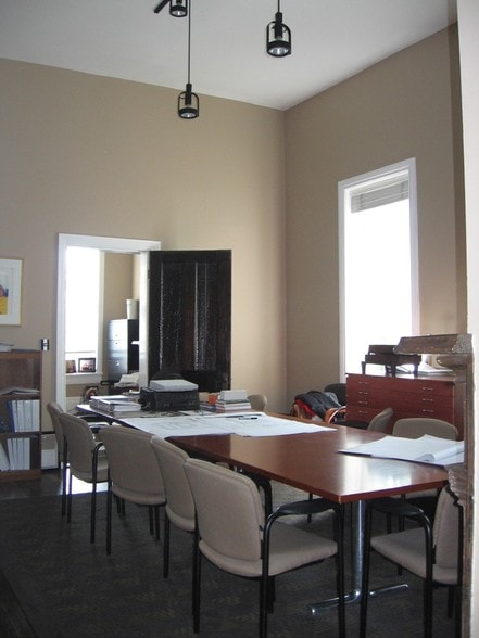 More Photos Of 513 3rd Ave S, Nashville Office For Sale