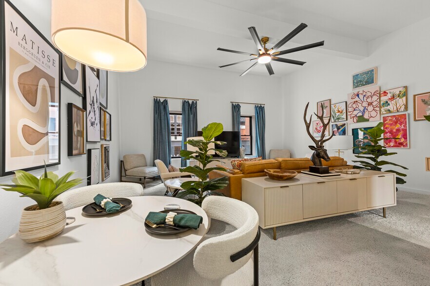 More Photos Of 9-13 Broadway St, Asheville Storefront Retail Office For Sale