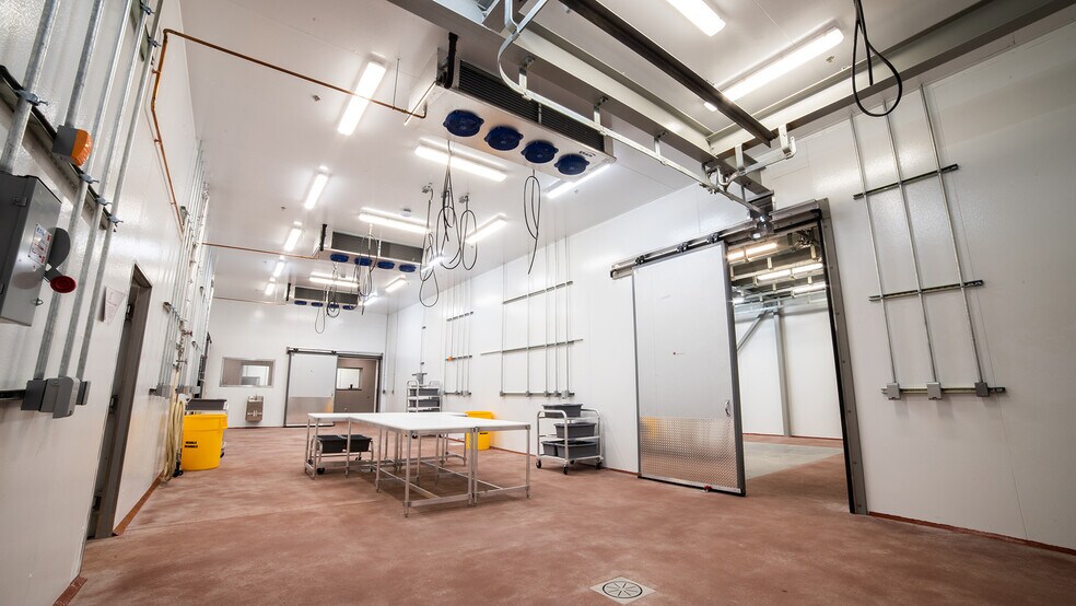 More Photos Of 4808 Kanawha Blvd E, Charleston Industrial For Sale