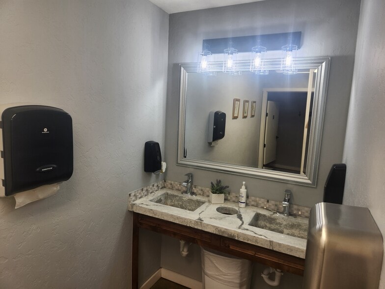 More Photos Of 17432 NE North Dr, Fletcher Religious Facility For Sale