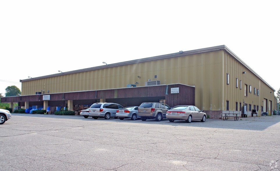 More Photos Of 10 Renaissance Way, Sanford Warehouse For Lease