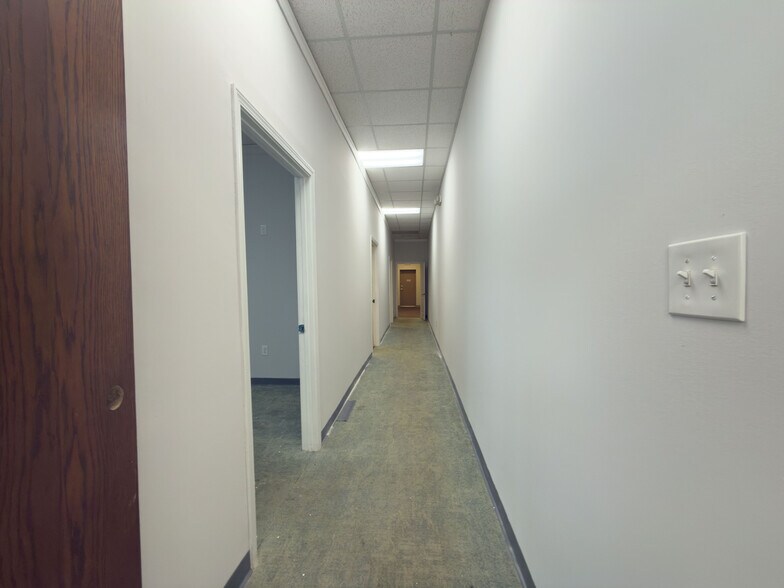 More Photos Of 888 Pleasant Hill Rd, Lawrenceville Unknown For Lease