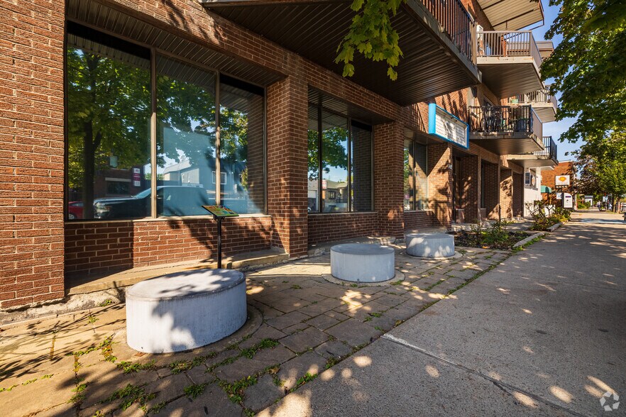 More Photos Of 8477 Rue Hochelaga, Montréal Office For Lease