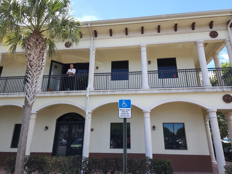 Primary Photo Of 1400 Hillmoor Dr, Port Saint Lucie Medical For Sale