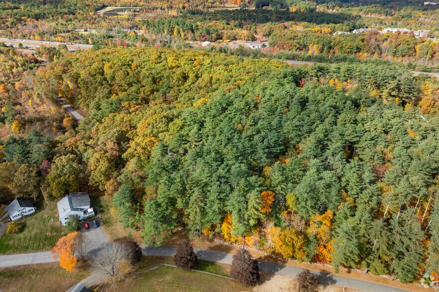 More Photos Of 277 Main St, Sturbridge Land For Lease