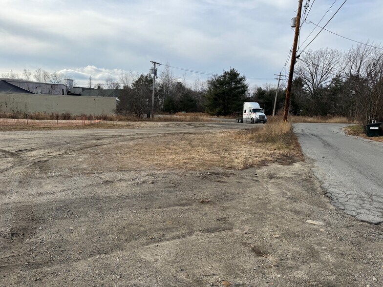 More Photos Of 2 Juniper St, Winchendon Storefront Retail Residential For Sale