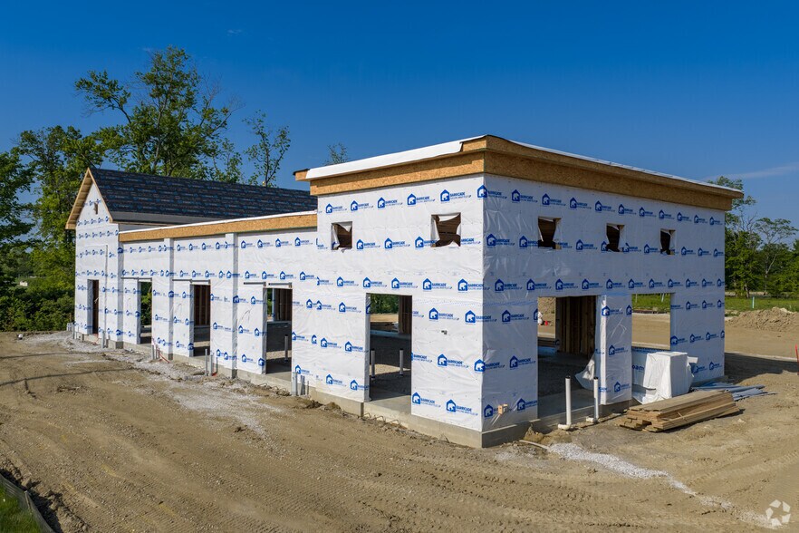 More Photos Of Spring Mill Road & 116th Street, Carmel General Retail For Lease